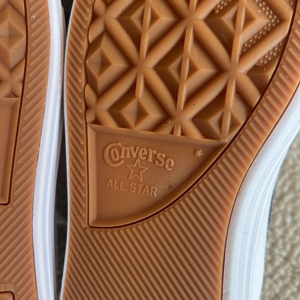Converse NWT low rise platform sole women’s 10 - Picture 6 of 9